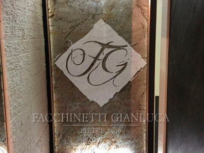 Pannello easystone traslucida