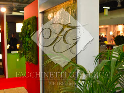 Parete ad acqua con foglio easystone