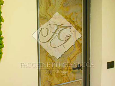 Porta rivestita in easystone